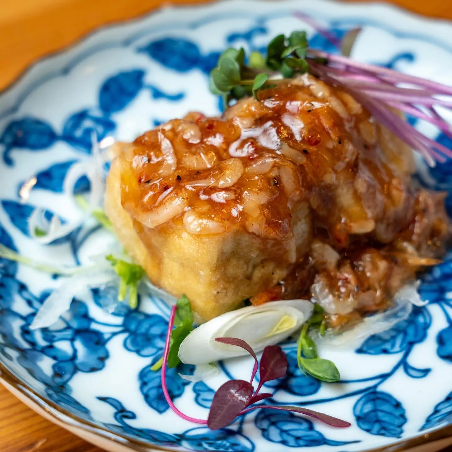 海鮮や炭焼き鳥など創作料理が充実しています！