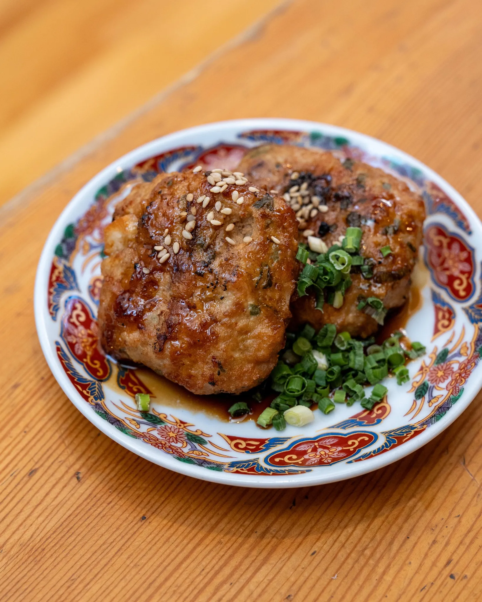 海鮮や炭焼き鳥など創作料理が充実しています！