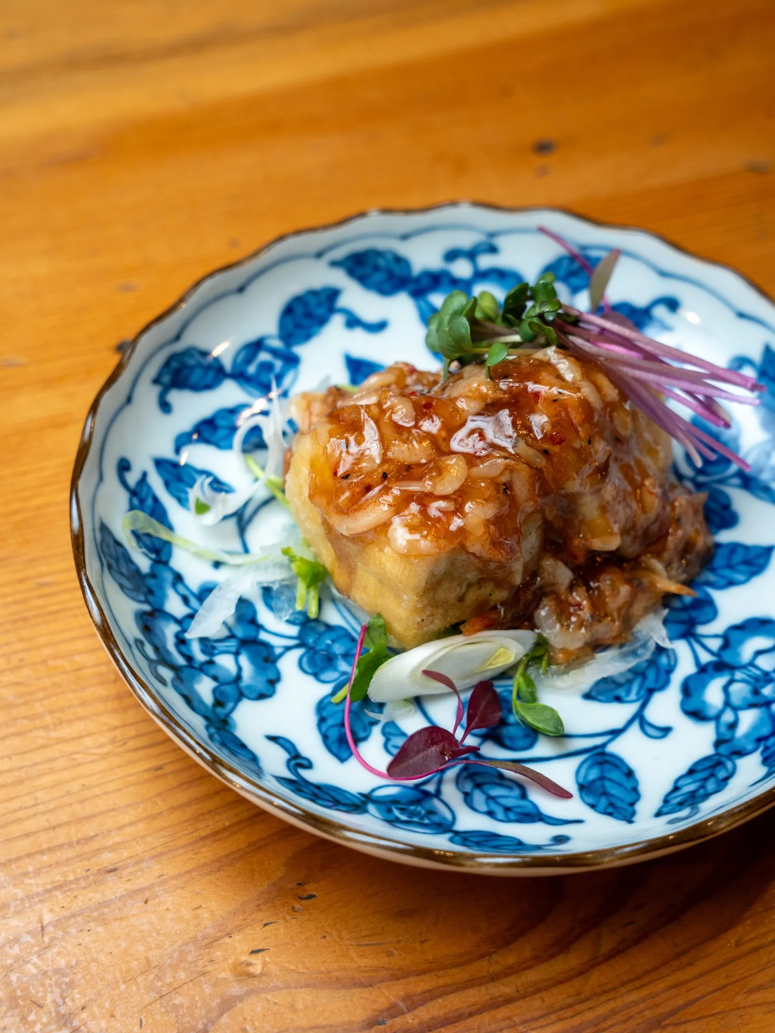 海鮮や炭焼き鳥など創作料理が充実しています！