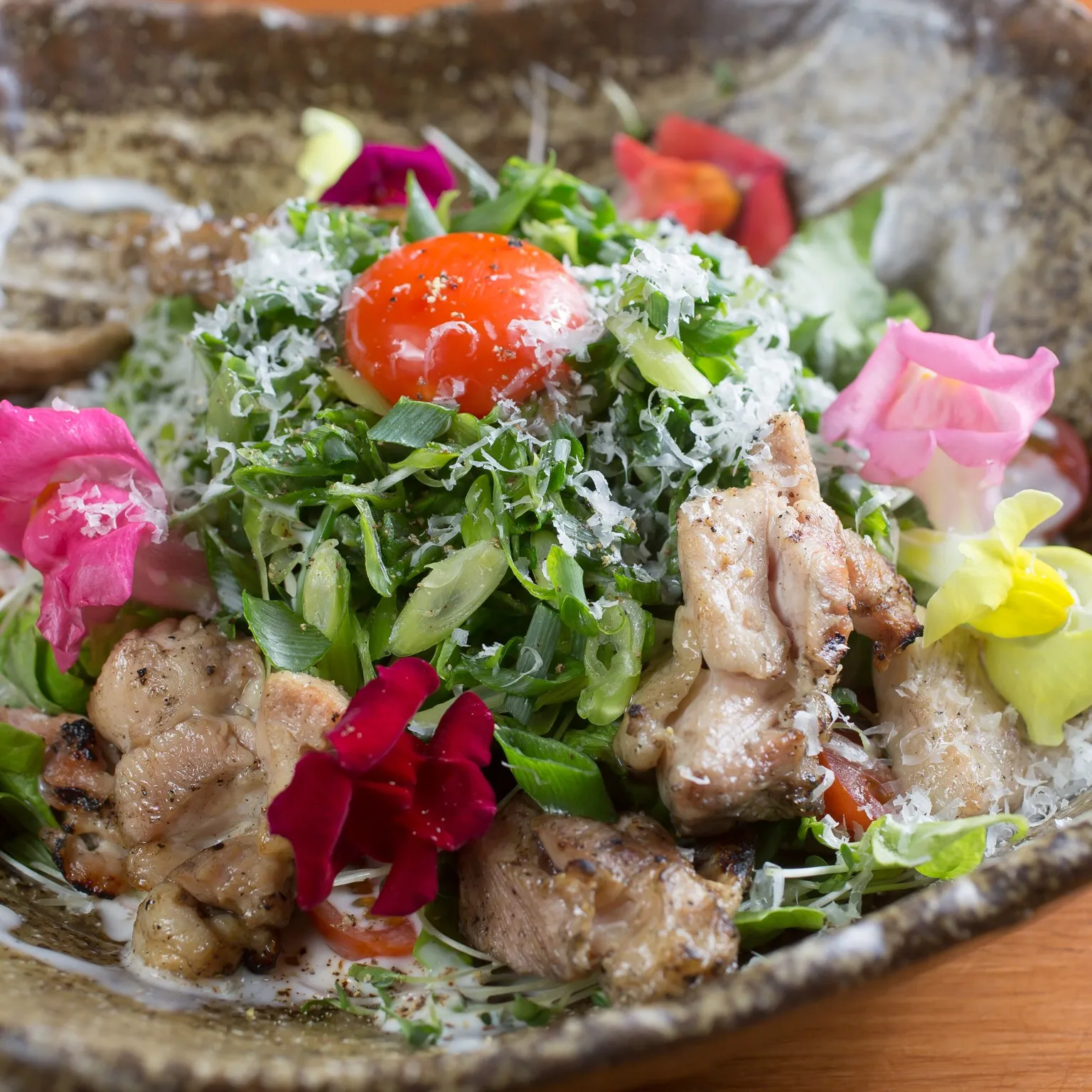 海鮮や炭焼き鳥など創作料理が充実しています!