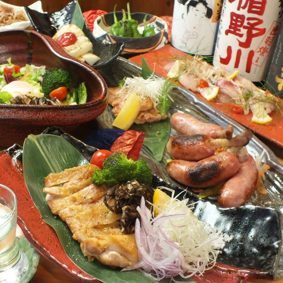 海鮮や炭焼き鳥など創作料理が充実しています！