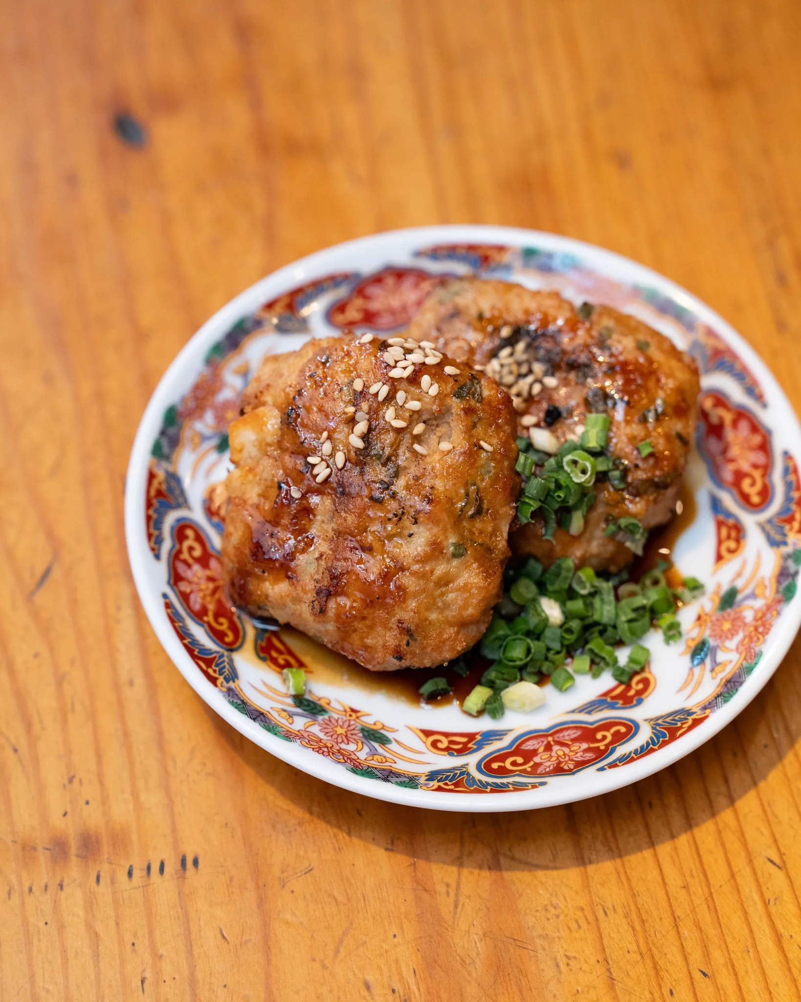 食べごたえのある厚切り牛タンも、