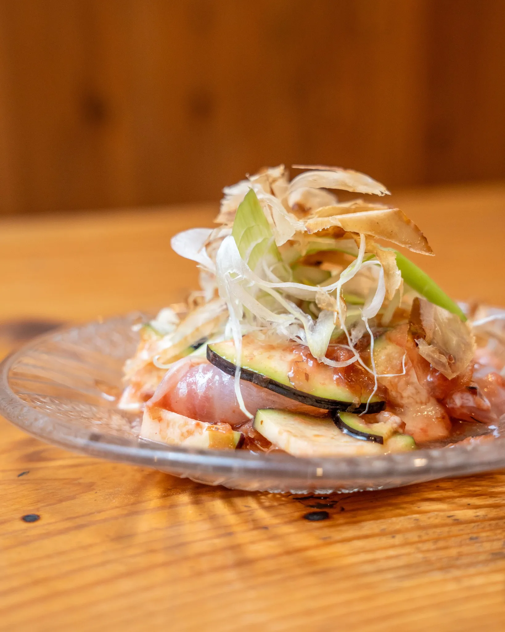 炭火でじっくり焼き上げる焼き野菜は、