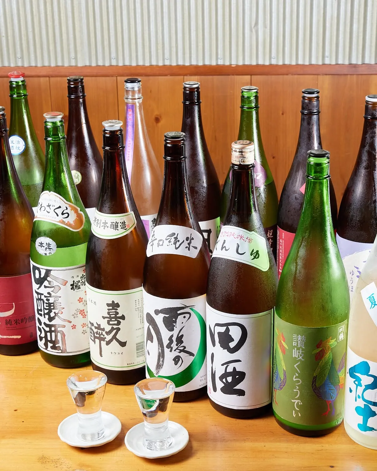 梅田の路地裏に佇む当店は、