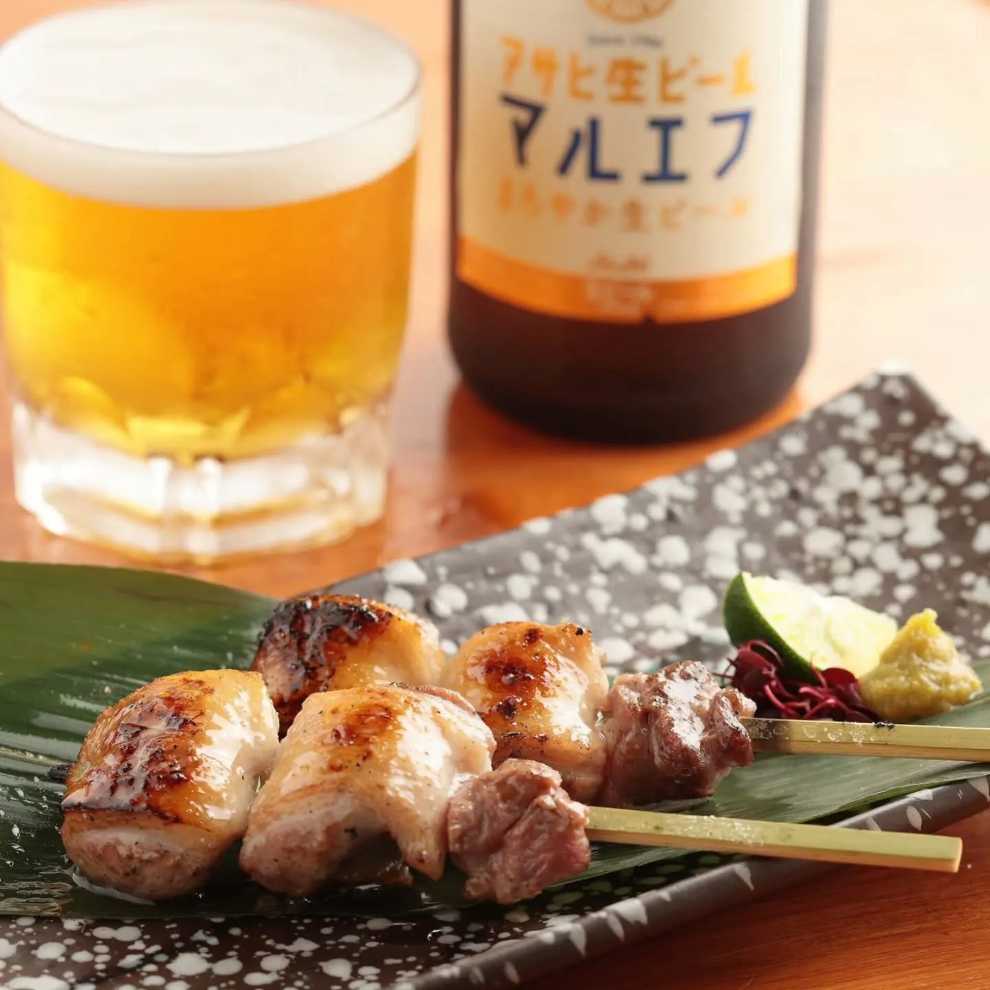 炭火の香りと素材の旨みを存分に味わえる、